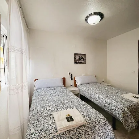 אכסניה Monreal San Juan (Alicante)