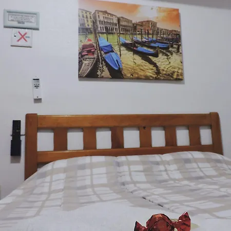 Hostal Monreal *