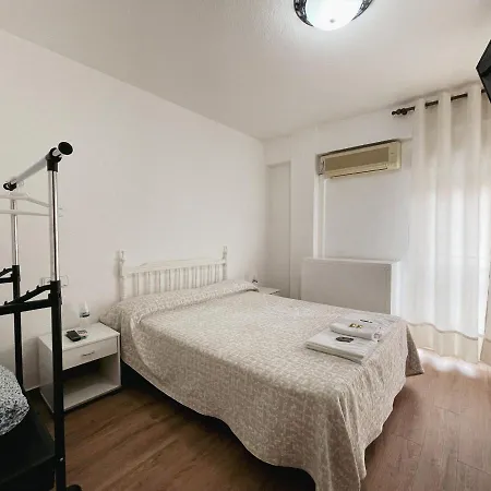 Хостел Monreal Сан-Хуан-де-Аликанте