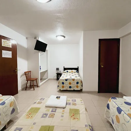 Monreal Хостел