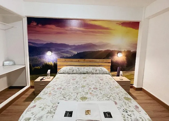 Monreal Hostel *