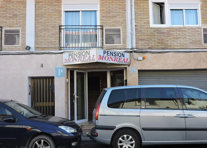 Hostel Monreal